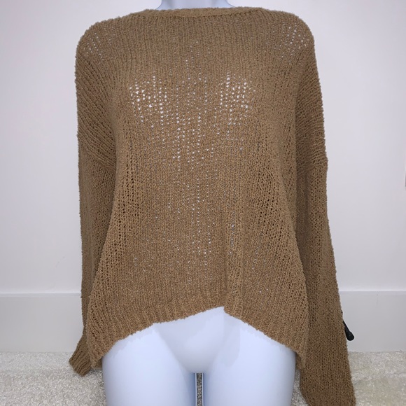 Sweater - Picture 1 of 3